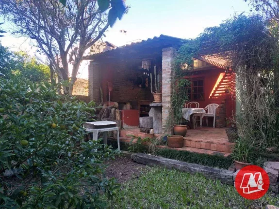 Foto do imóvel Na Vicente da Fontoura, sobrado com 4 quartos e pátio.