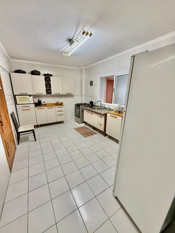 Imagem APARTAMENTO COM 173,00 m² - AVIAÇÃO - PRAIA GRANDE SP