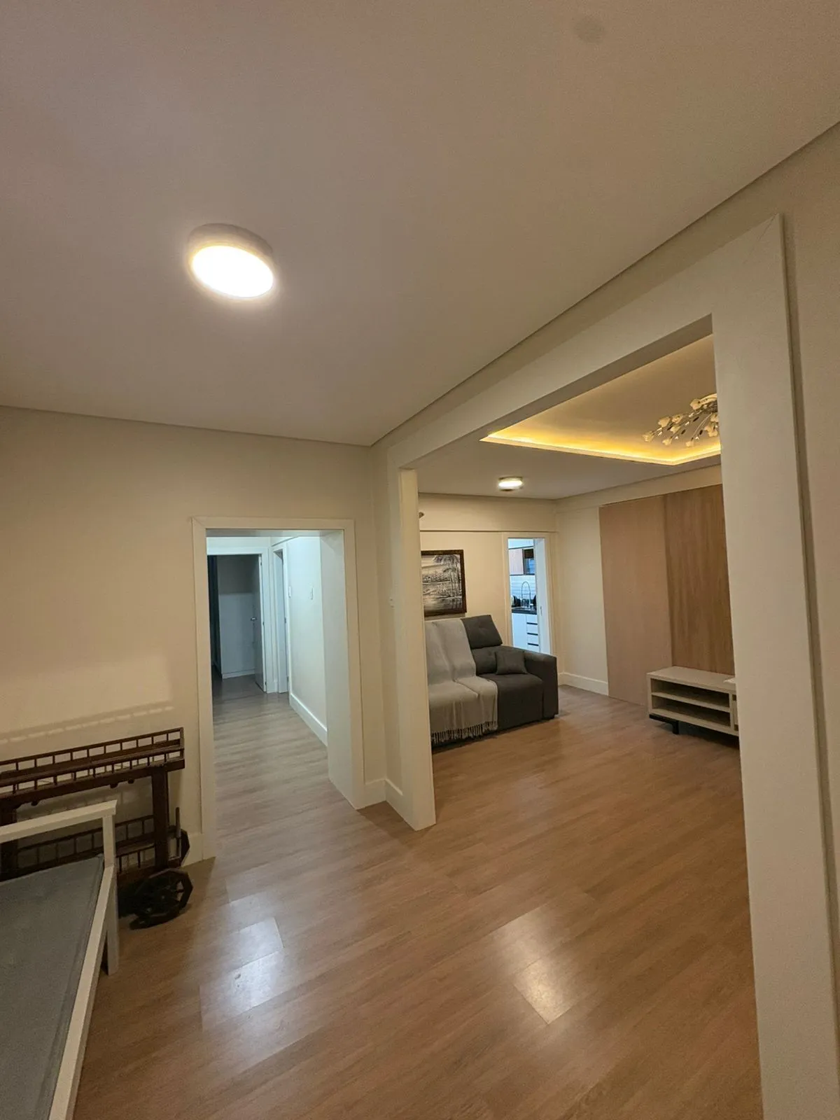 Imagem Apartamento com 02 quartos (01 suíte) no Bairro Cidade Baixa em Porto Alegre