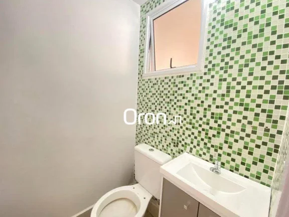 Imagem Sobrado à venda, 82 m² por R$ 320.000,00 - Condomínio São Francisco - Goiânia/GO