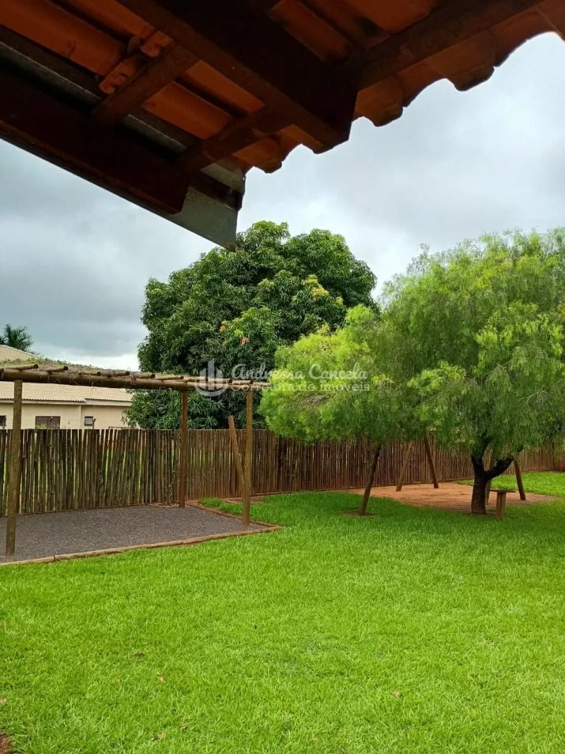 Imagem Chácara com 3 dormitórios à venda, 1000 m² por R$ 489.000,00 - Centro - Ipiguá/SP