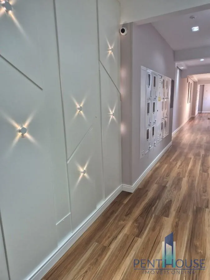 Imagem Apartamento Zona Central para Venda em Balneário Camboriú, CENTRO, 2 dormitórios, 1 banheiro, 1 vaga