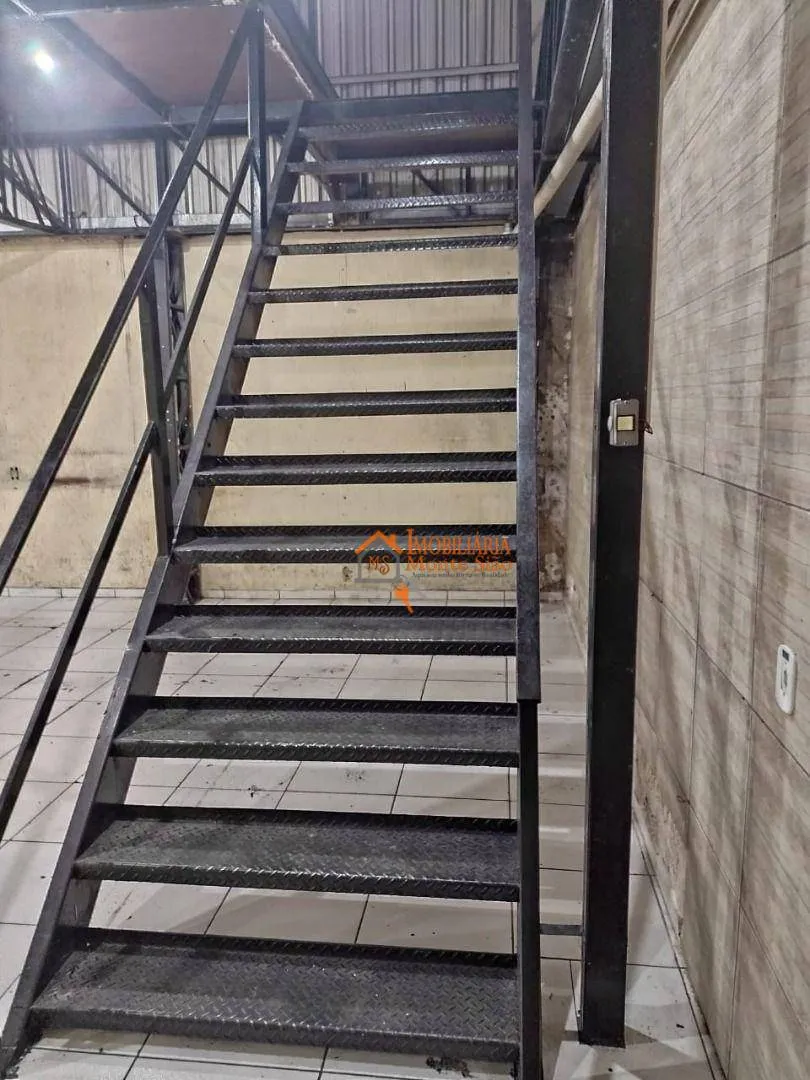 Imagem Galpão à venda, 290 m² por R$ 800.000,00 - Jardim Rosa de Franca - Guarulhos/SP