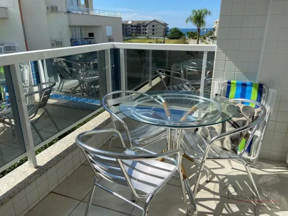 Imagem Apartamento com 3 dormitórios, sendo 1 suíte, banheiro, living com sala de estar e jantar, cozinha...