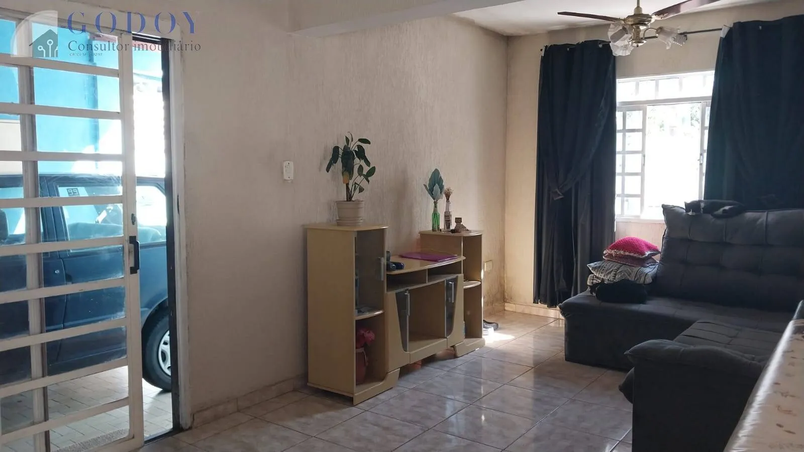 Imagem Oportunidade de Casa à Venda - Bairro Crispim