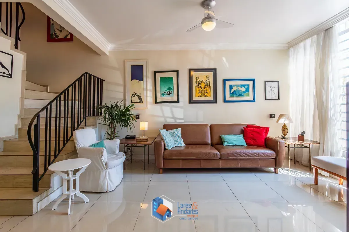 Imagem Casa para venda em Vila Cordeiro com 3 quartos, 168m²