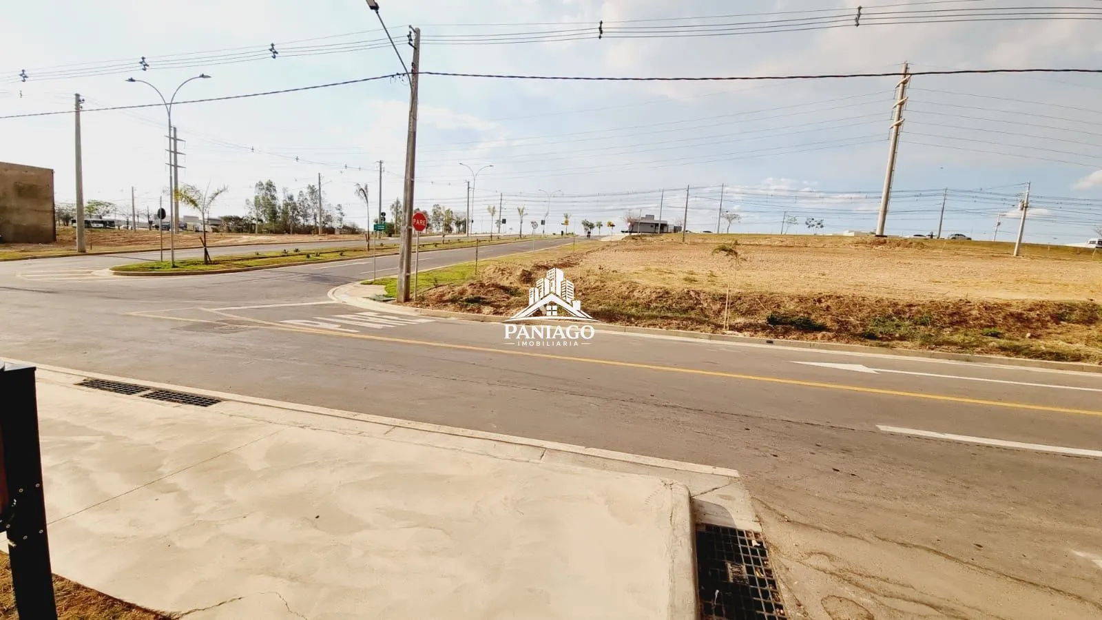 Imagem Terreno Comercial à Venda no Toronto Empresarial - Avenida das Torres Cuiabá/MT