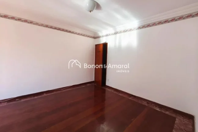 Imagem Localizado no bairro São Bernardo, em Campinas, este apartamento é uma excelente opção para quem...