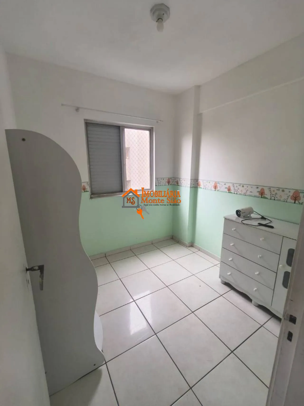 Imagem Apartamento com 3 dormitórios à venda, 62 m² por R$ 310.000,00 - Picanco - Guarulhos/SP