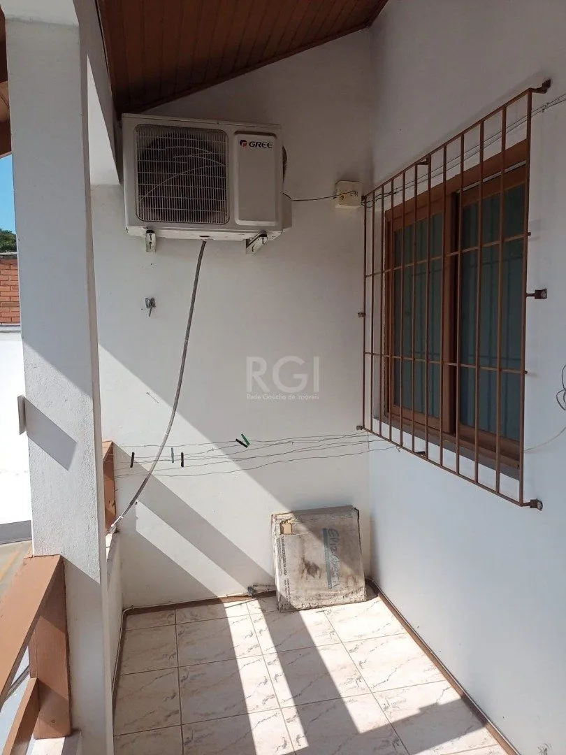 Imagem Casa para Venda - 180m², 3 dormitórios, sendo 1 suites, 2 vagas - Vila Nova