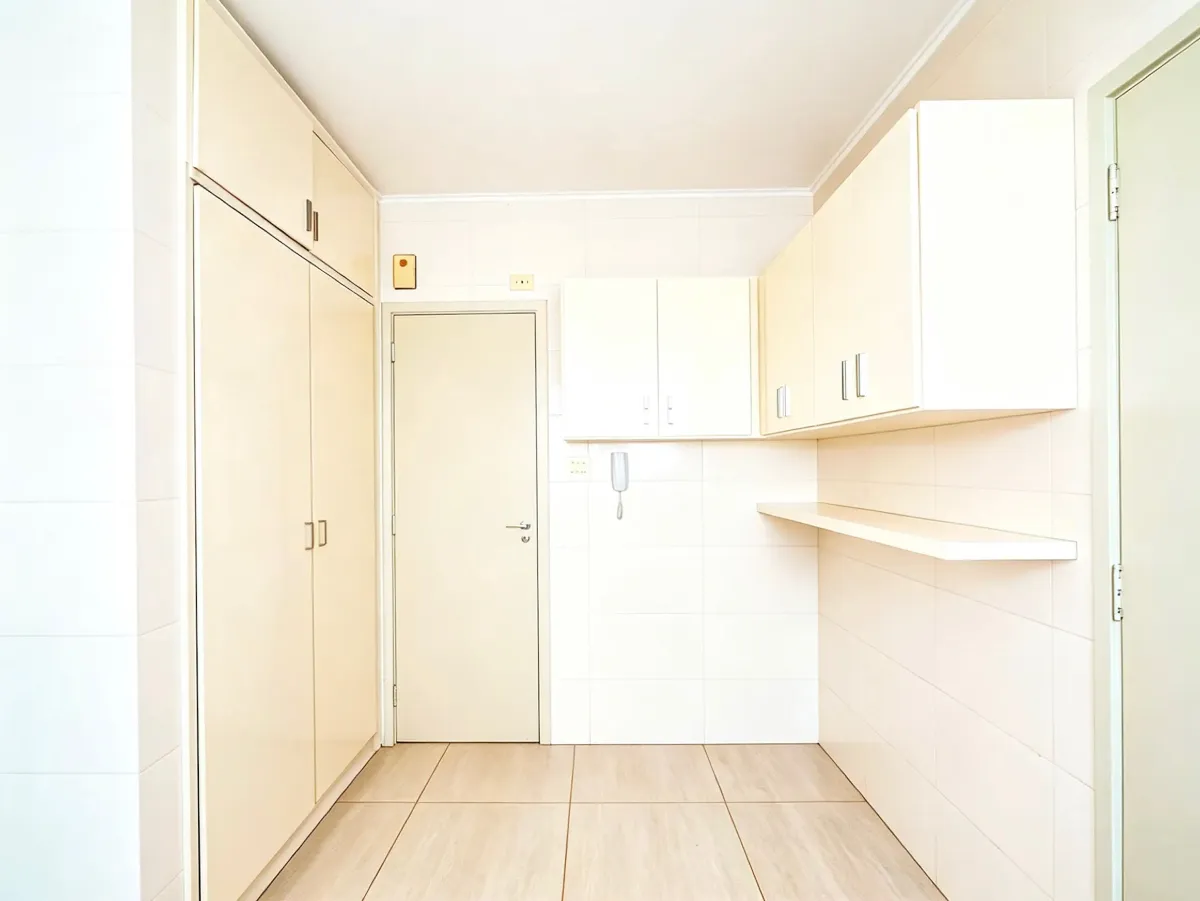 Imagem Apartamento para venda em Jardim Paulista com 3 quartos, sendo 2 suítes, 179m2