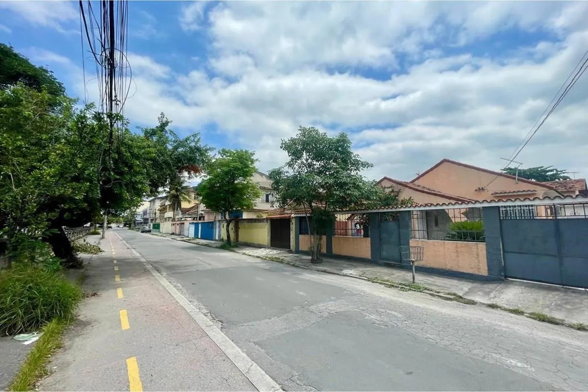 Imagem Casa Espetacular em Marechal Hermes.
