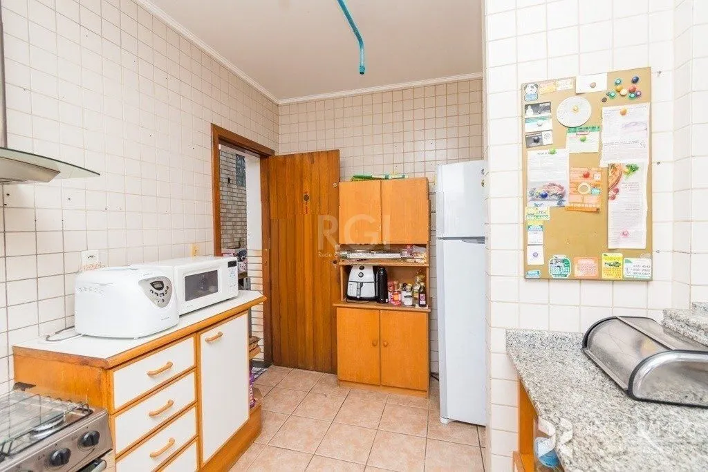 Imagem BELO SOBRADO REFORMADO 3 DORMITÓRIOS - BAIRRO NONOAI
