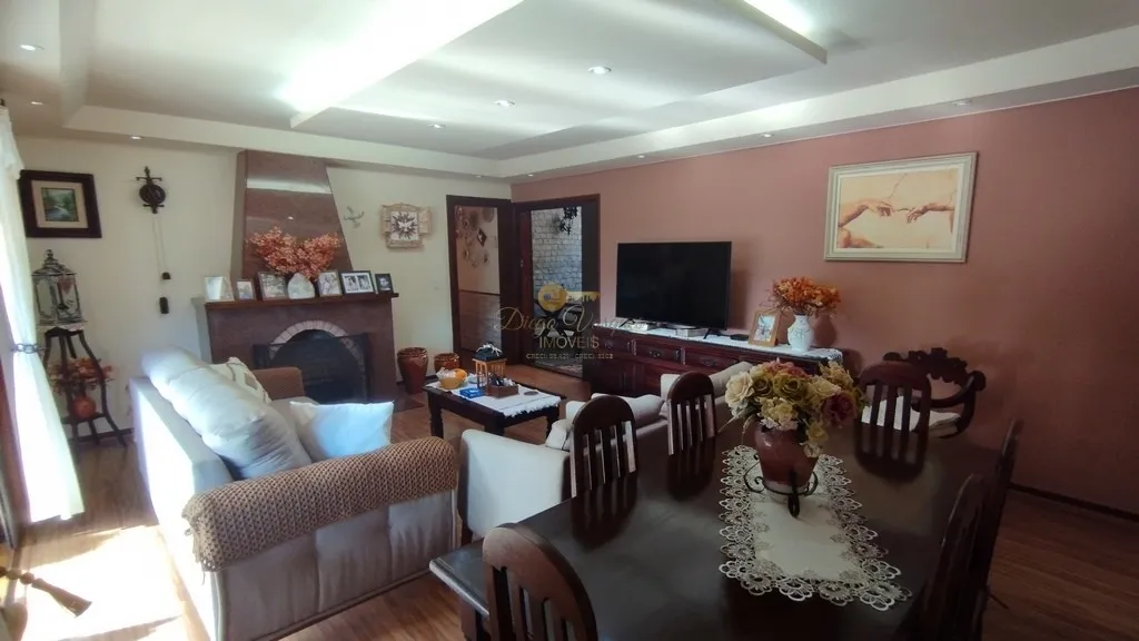 Imagem Casa para Venda em Teresópolis / RJ no bairro Quinta da Barra