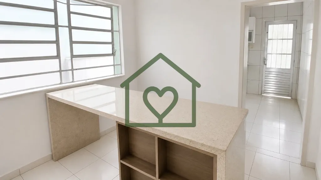 Imagem Casa em alvenaria, próxima à 24 de outubro no coração do Bairro Auxiliadora, com a seguinte comp...