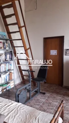 Imagem Casa em Condomínio à Venda em Sorocaba-SP, Jardim Ibiti: 3 Quartos, 1 Suíte, 2 Salas, 2 Banheiros, 6 Vagas, 226m².