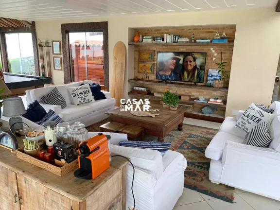 Imagem Casa de Luxo à Beira-Mar em Búzios, Condomínio Camurupim na Praia Rasa: 6 Quartos, 6 Suítes, 4 Salas - Segurança e Conforto!