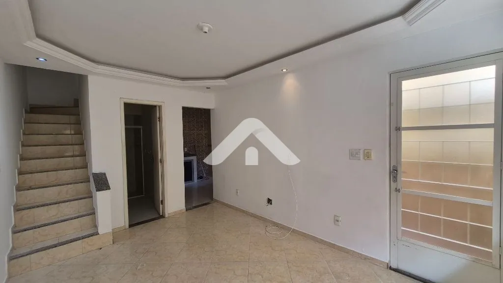 Imagem Casa 2 Quartos, 2 Banheiros, Rua do Governo, Realengo