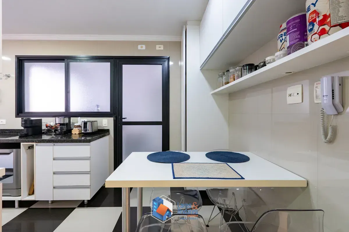 Imagem Apartamento para venda em Real Parque com 3 quartos, sendo 3 suítes, 144m²