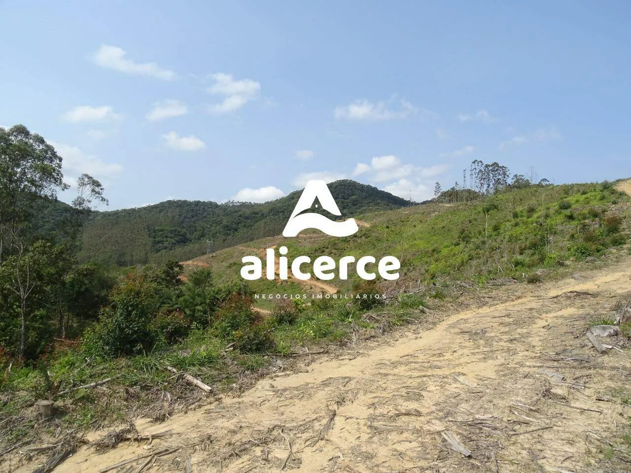 Imagem Área à venda com , 188.382m² em Área Rural de Biguaçu Biguaçu