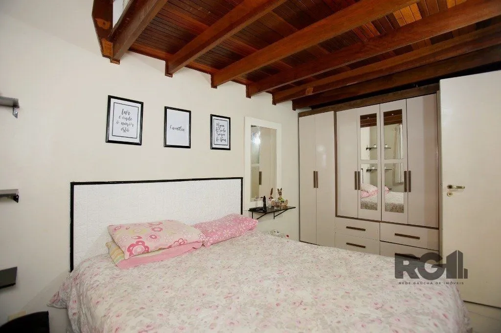 Imagem Casa para Venda - 70m², 3 dormitórios, 2 vagas - Jardim Leopoldina