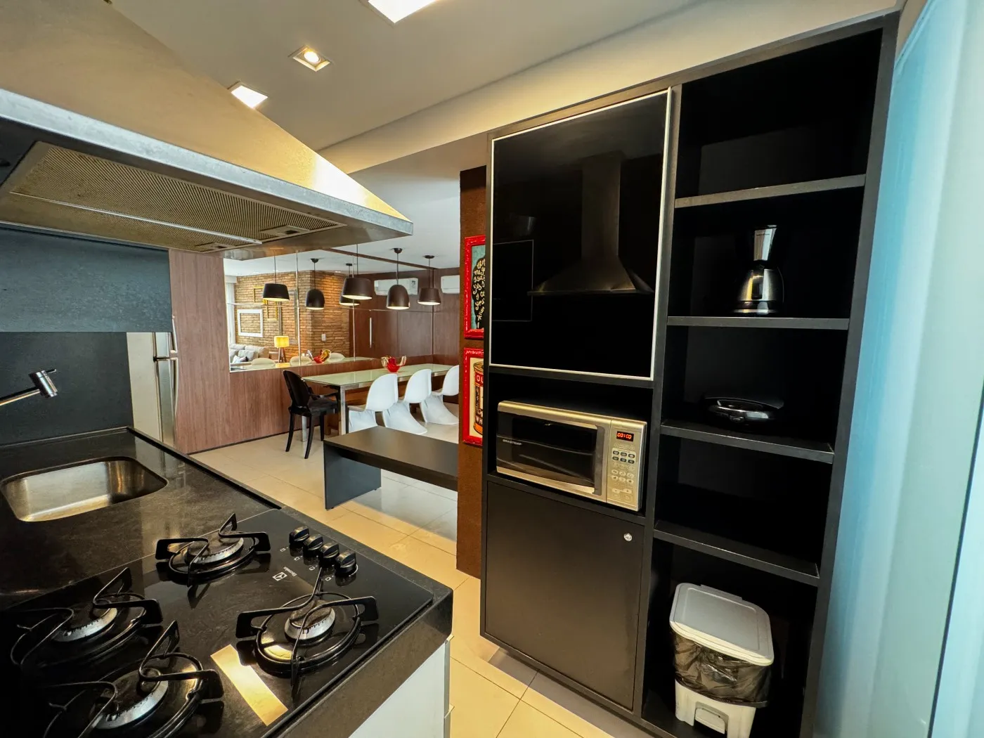 Imagem Apartamento para Venda em Maceió, Jatiúca, 3 dormitórios, 2 suítes, 3 banheiros, 2 vaga