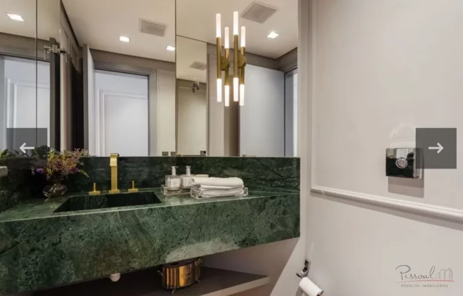 Imagem Apartamento Reformado e Mobiliado com Vista Permanente para o Mar - Alto Padrão e Sofisticação En...