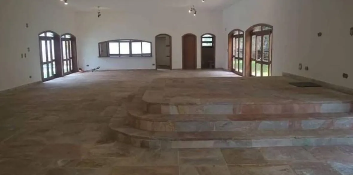 Imagem Casa à venda no Alphaville 01 em Barueri, 11 suítes, 1.800 m² construídos, terreno de 2.440 m² e frente ao clube