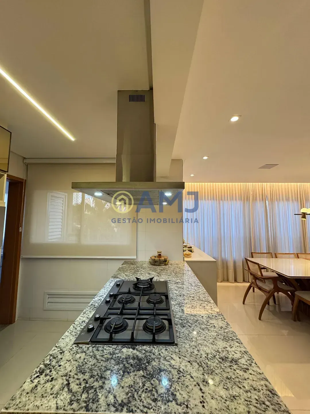 Imagem APARTAMENTO MOBILIADO À VENDA | RESIDENCIAL CELEBRATE VACA BRAVA | 3 SUÍTES | JARDIM AMÉRICA | GOIÂNIA/GO