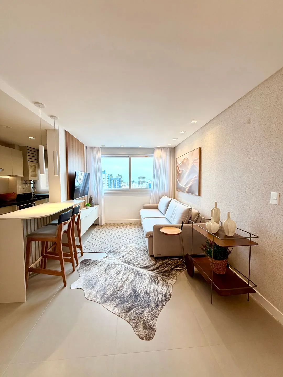 Imagem Apartamento à venda em Torres, Predial, com 1 quarto, 52m2