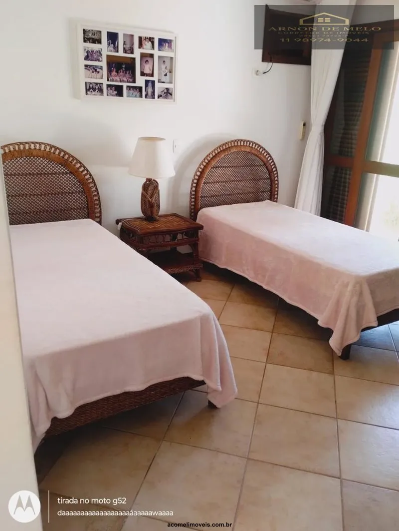 Imagem Casas no Litoral para venda em Guarujá no bairro Acapulco
