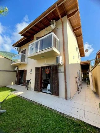 Imagem Sobrado com 4 suítes à venda, 205 m² por R$ 1.700.000 - Toninhas - Ubatuba/SP