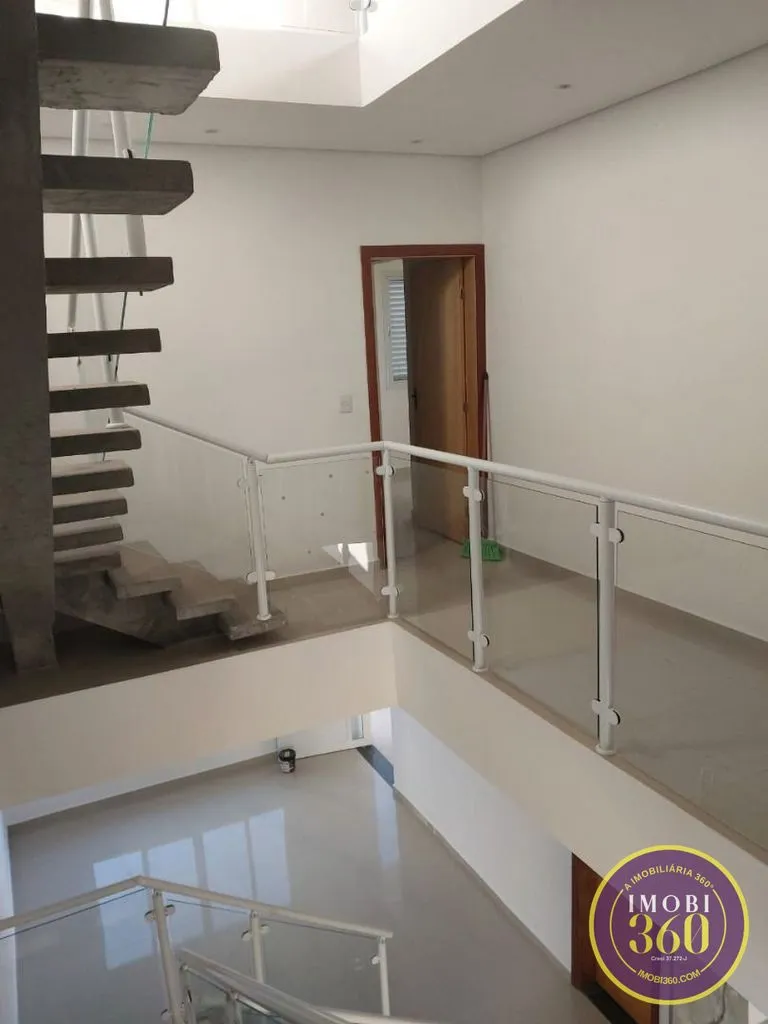 Imagem Sobrado de 3 dormitórios à venda no Jardim Quaresmeira III - Suzano | 225 m²