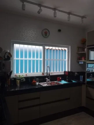 Imagem Sobrado com 5 dormitórios à venda, 241 m² por R$ 650.000,00 - Cidade Kemel - Poá/SP
