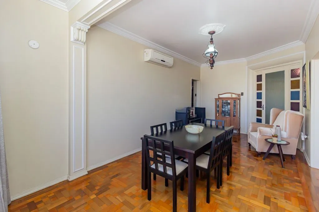 Imagem Apartamento 3 dorms à venda Rua Augusto Pestana, Santana - Porto Alegre
