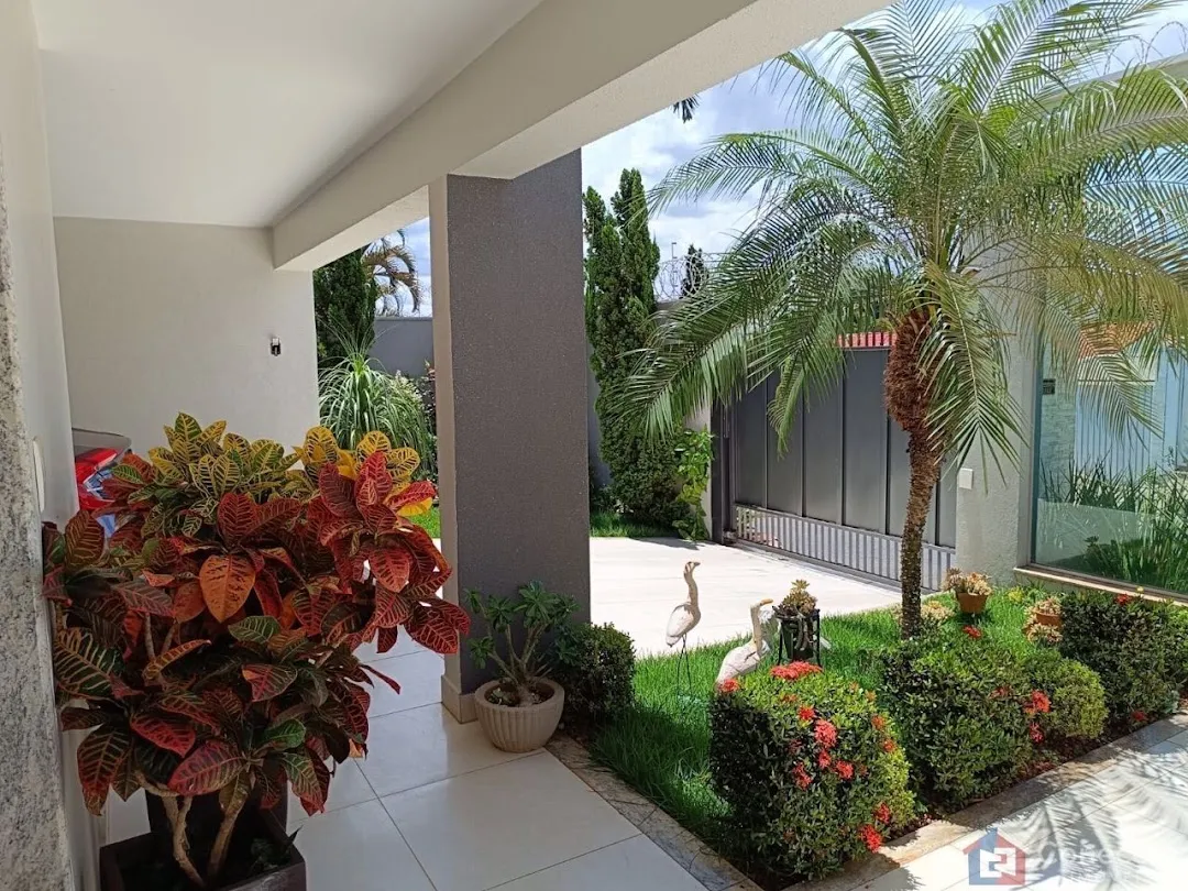 Foto do imóvel Casa à venda, 193 m² por R$ 950.000,00 - Valparaíso - Patos de Minas/MG