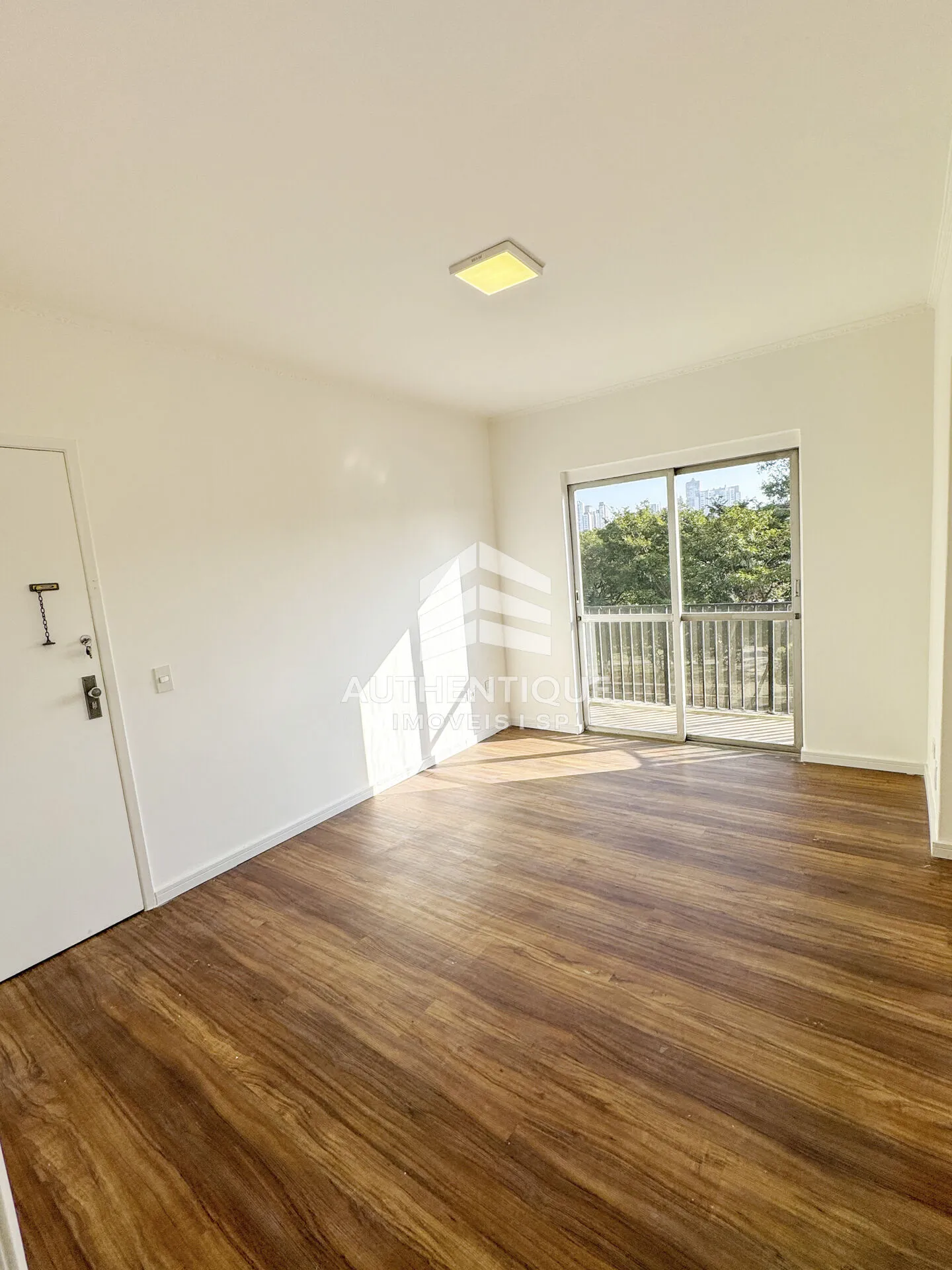 Foto do imóvel LORD COCKRANE SANTO ANDRE - Apartamento Reformado à Venda em Santo André em Rua Lord Cochrane, 30 - Santa Terezinha, Santo André - SP