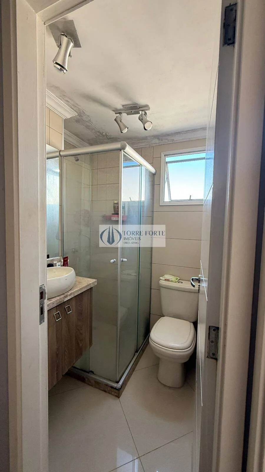 Imagem Lindo Apartamento com 2 Dormitórios e 1 Vaga na Cidade Líder
