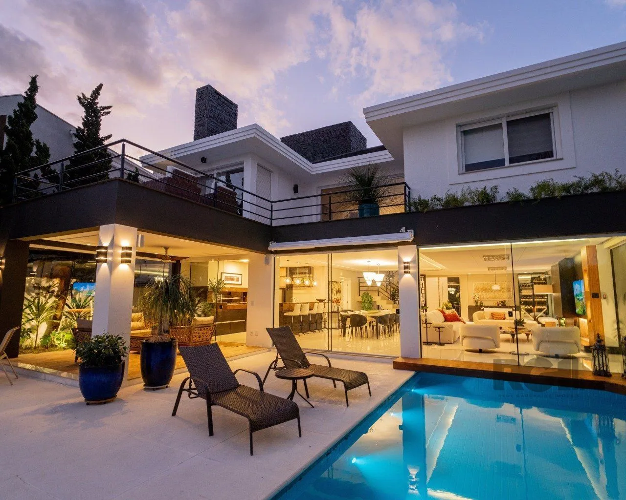 Casa de Condomínio em Atlântida Sul