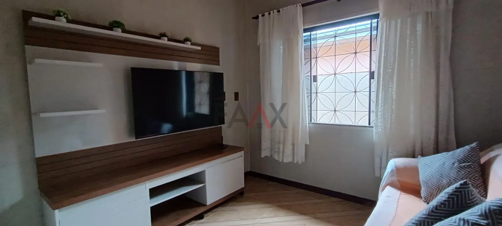 Imagem Casa com 3 dormitórios à venda, SANTA CRUZ, GUARAPUAVA - PR
