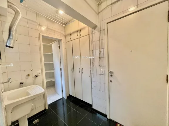 Imagem Apartamento à venda em São Paulo-SP, Vila Clementino: 3 quartos, 1 suíte, 2 salas, 3 banheiros, 2 vagas de garagem, 208m².