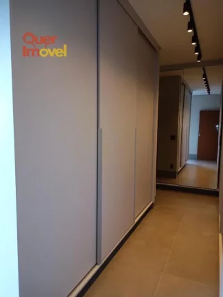 Imagem Residência de luxo no Condomínio Villa Di Maria: 3 suítes, 263,33 m² em Quintas de São José, Ribeirão Preto-SP - Quer Imóvel Negócios Imobiliários.
