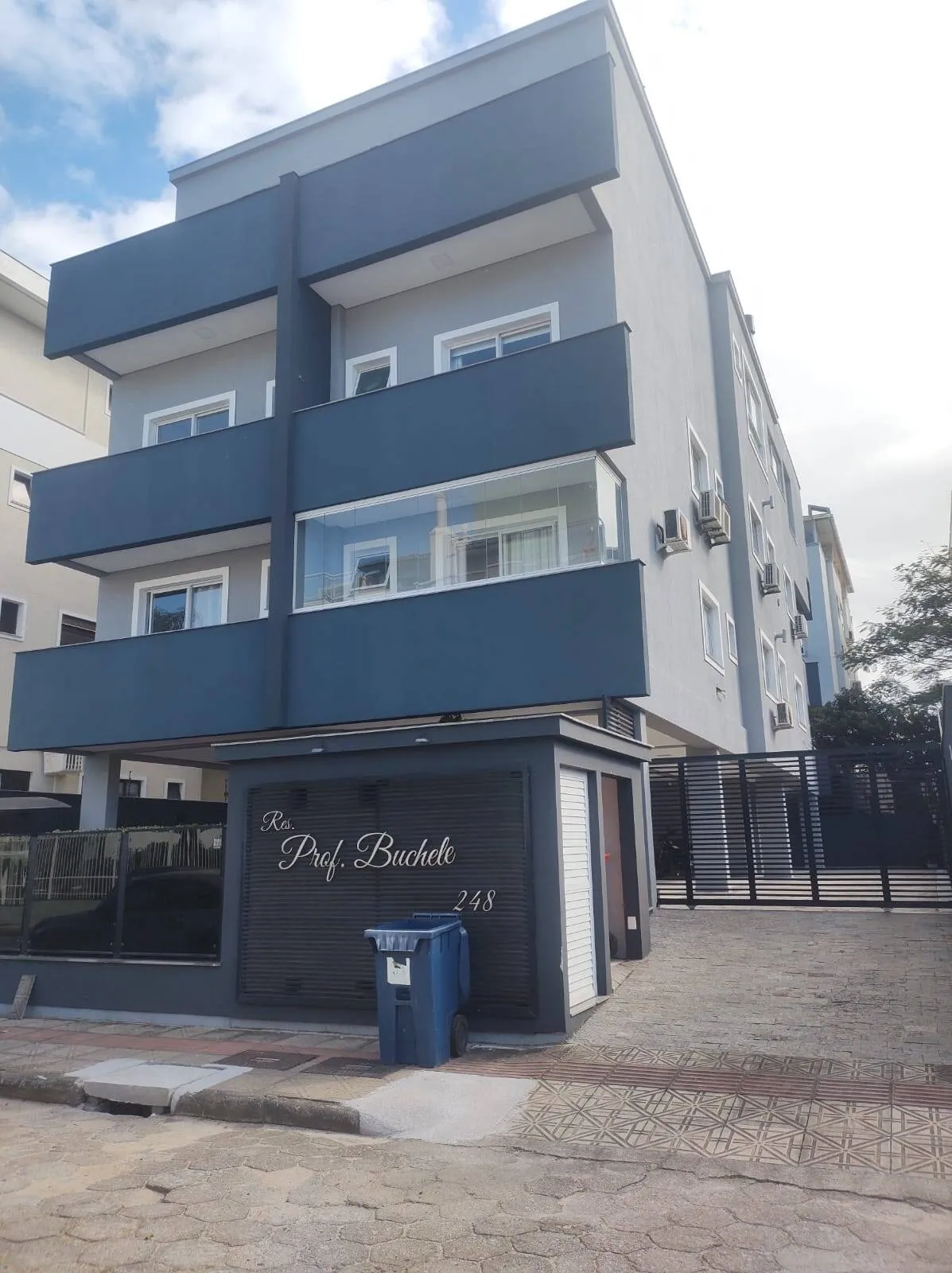 Foto do imóvel: Apartamento com 2 suítes em Jurerê Tradicional. em Rua Jorge Cherem