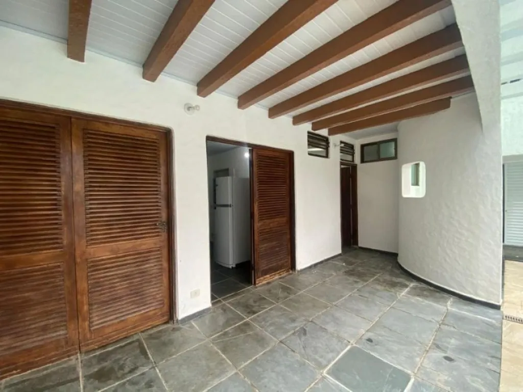 Imagem CASA COM 372,00 m² - SOLEMAR - PRAIA GRANDE SP