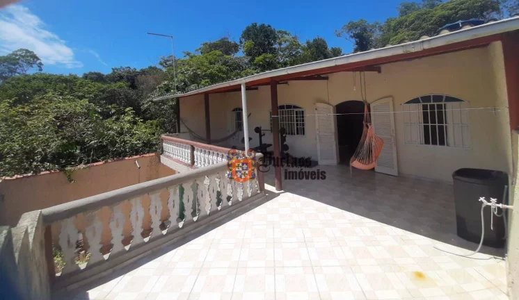 Imagem Sobrado com 3 dormitórios à venda, 250 m² por R$ 300.000 - Jardim Regina - Itanhaém/SP