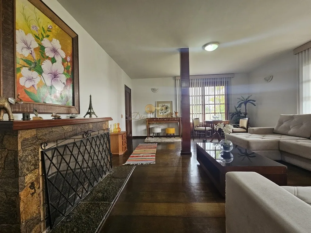Imagem Casa para Venda em Teresópolis / RJ no bairro Fazendinha