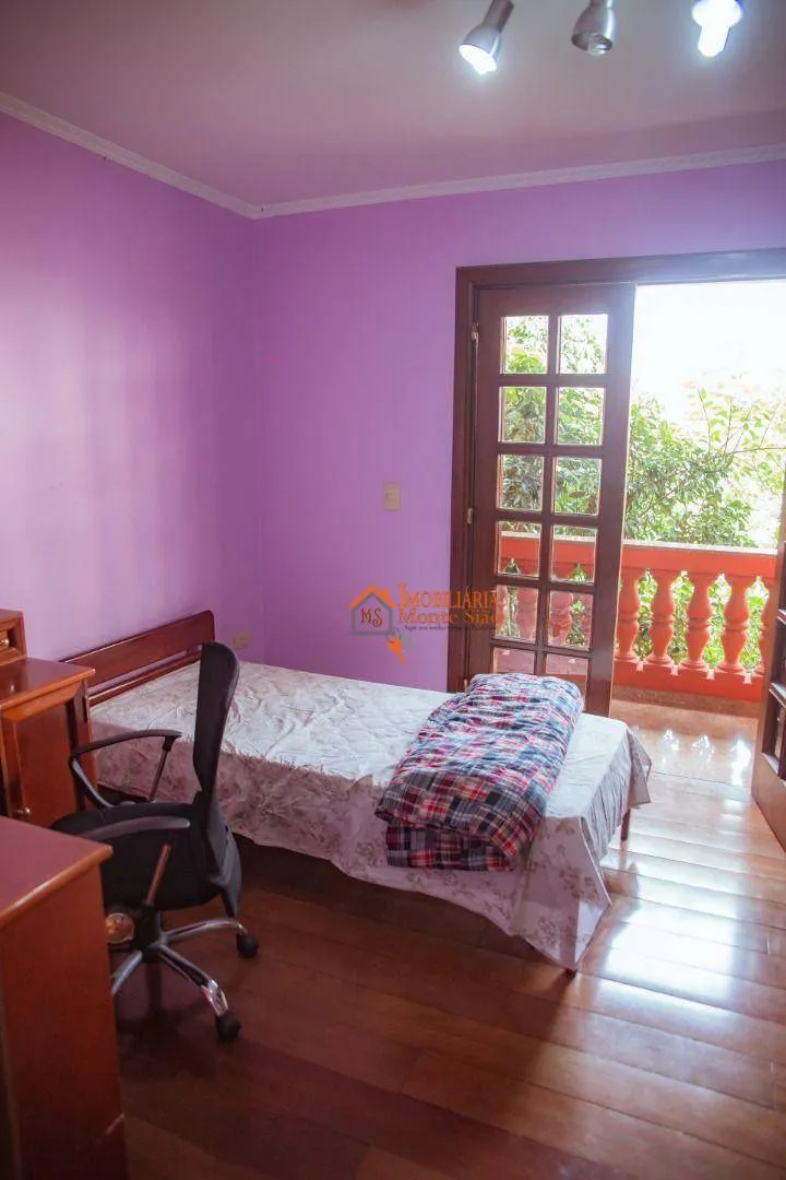 Imagem Sobrado com 4 dormitórios à venda, 400 m² por R$ 1.400.000,00 - Jardim Tranqüilidade - Guarulhos/SP
