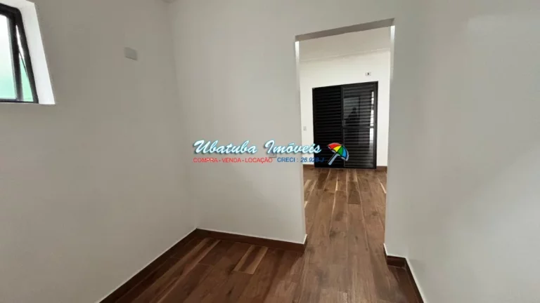 Imagem Excelente Casa nova em condomínio fechado