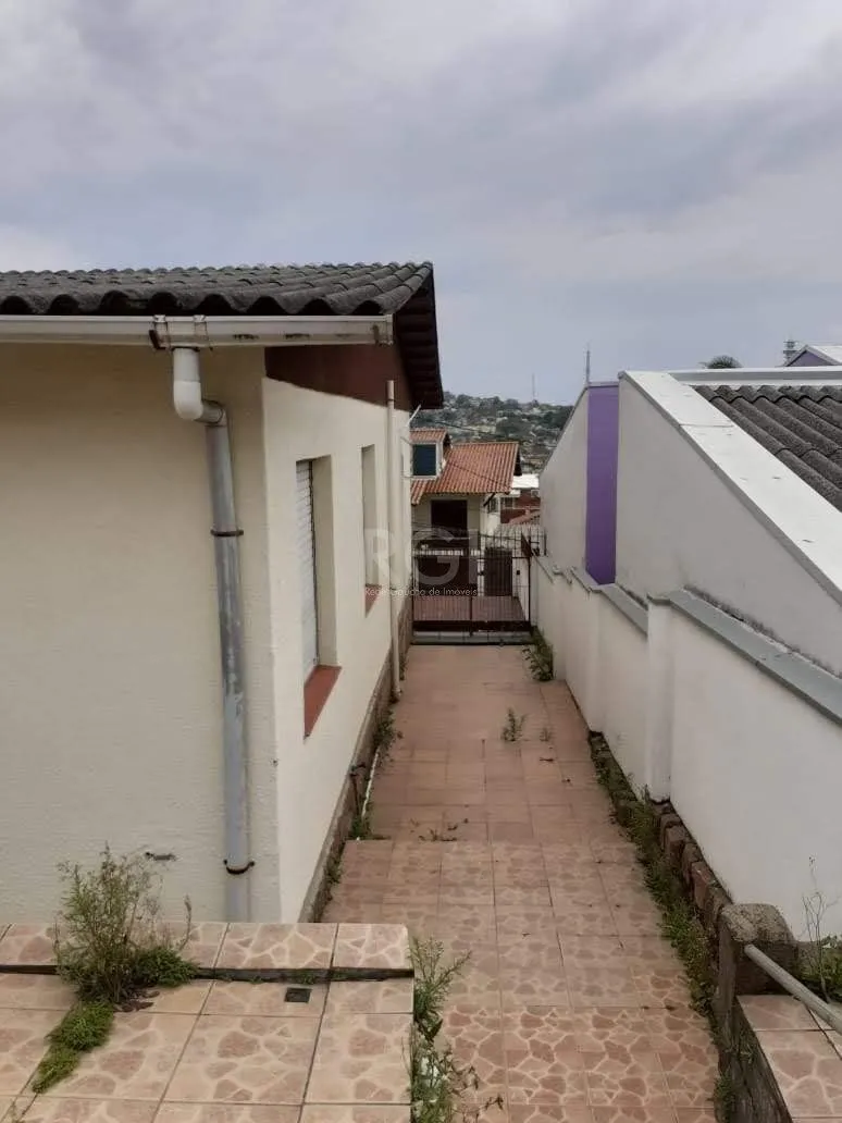 Imagem Casa para Venda - 130m², 4 dormitórios, Santa Tereza