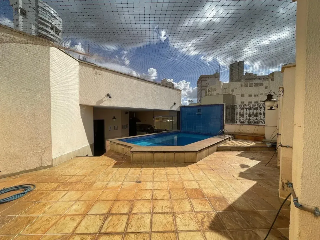 Imagem Cobertura com 4 Quartos à Venda, 353 m² em Setor Bueno - Goiânia